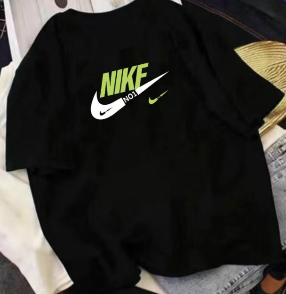 Nike T-Shirt