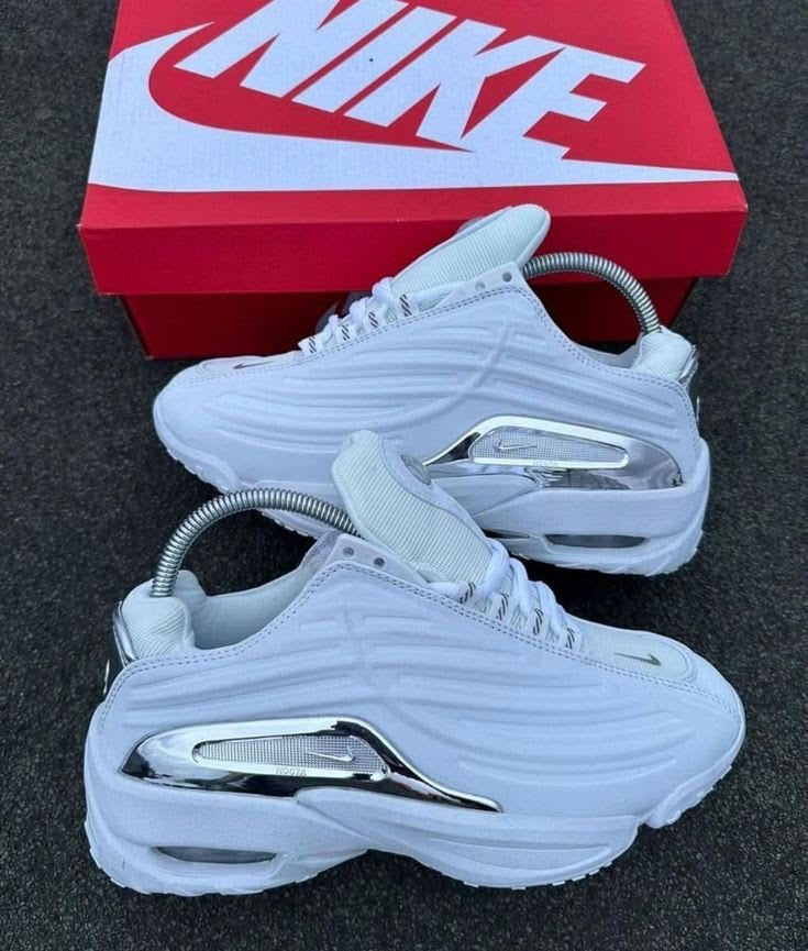 Nike Nocta Hot Step 2