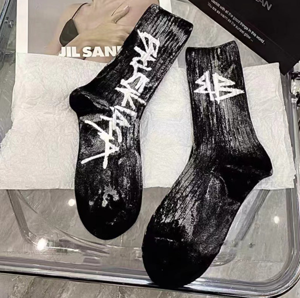 Mandarin Letter Type (Trendy Socks)